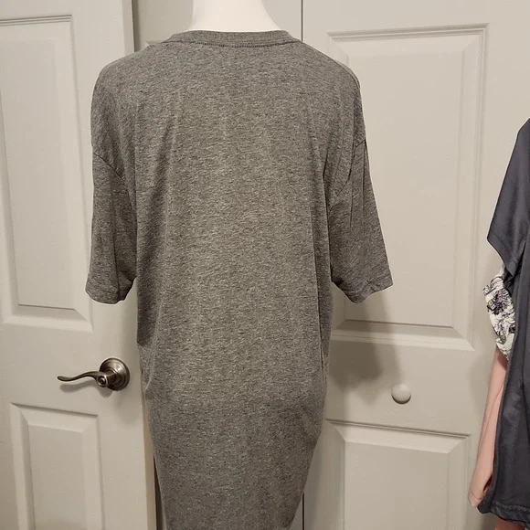 Next Level Apparel - XL - Picture 2 of 2